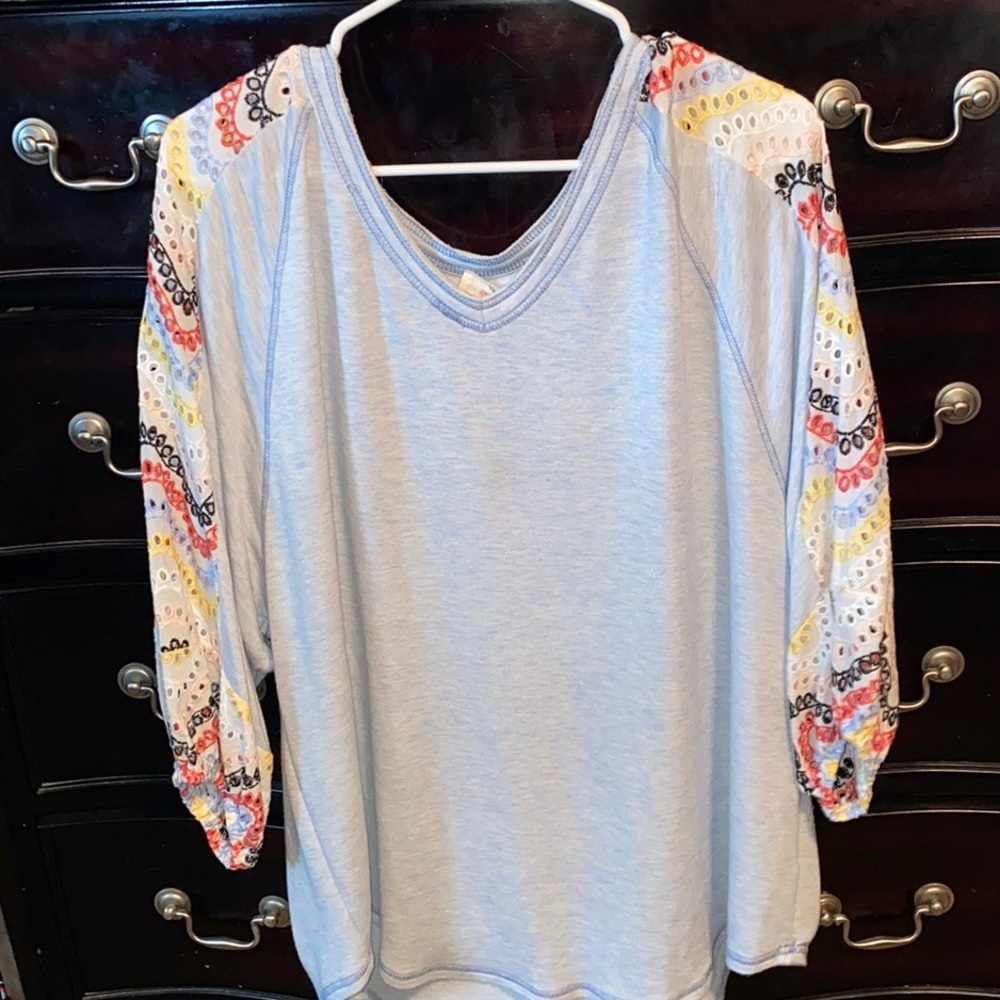 Hummingbird Boho Eyelet Sleeve Top Plus